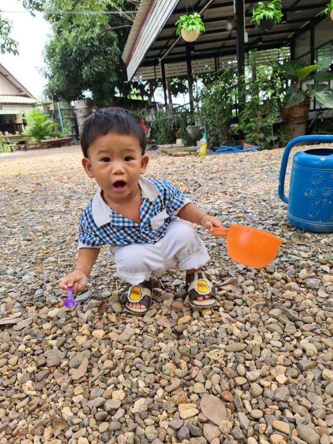 Sameikei Homestay Phrae Luaran gambar