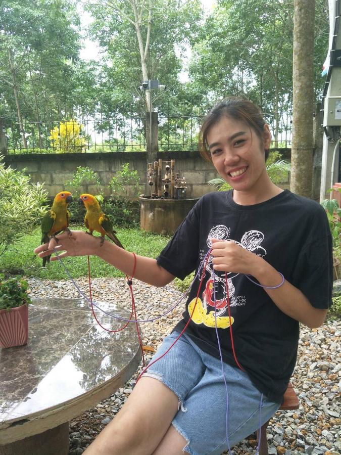 Sameikei Homestay Phrae Luaran gambar